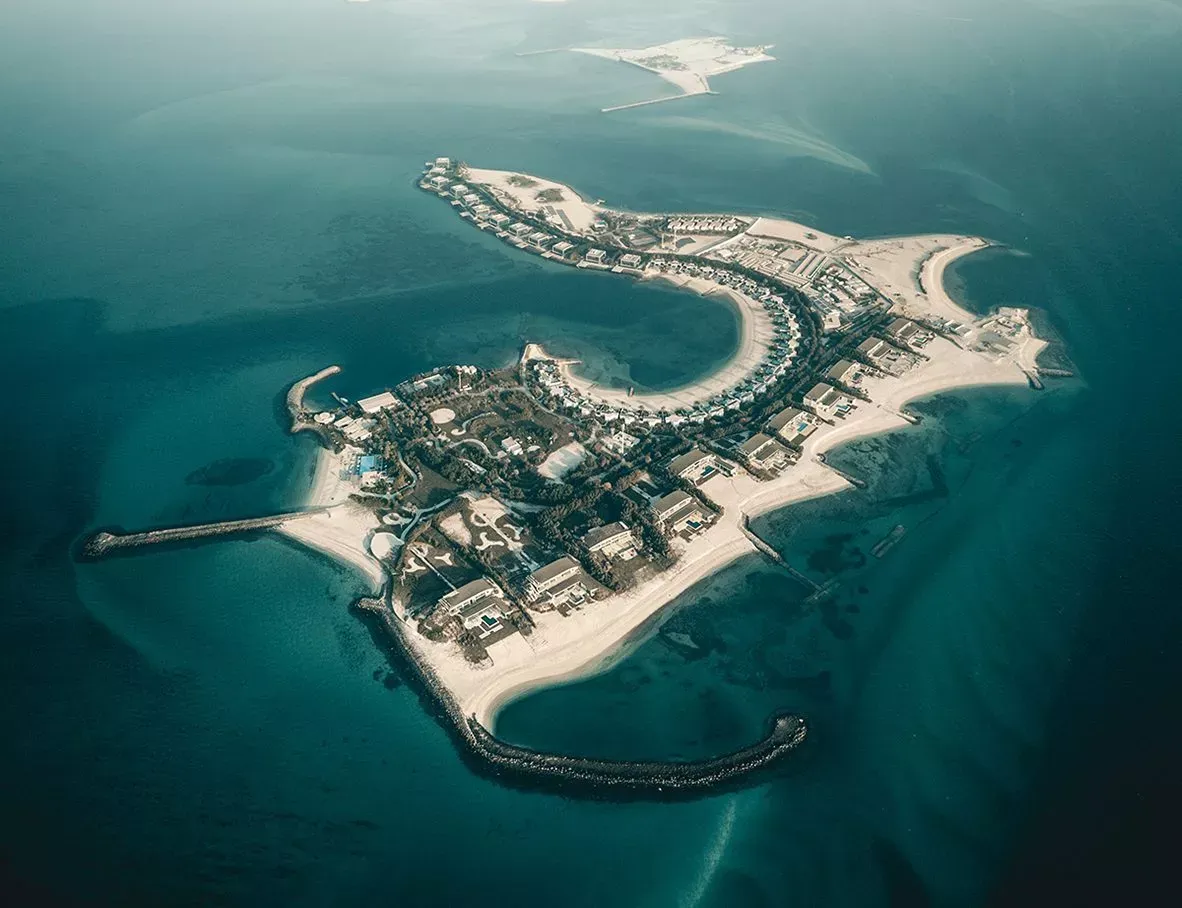 Zaya Nurai, Abu Dhabi